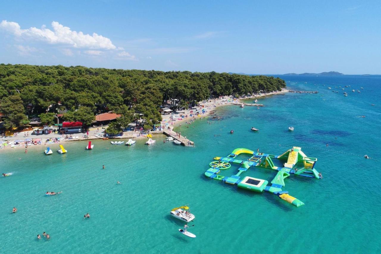 Biograd Mobile Home Oasis Биоград-на-Мору Экстерьер фото
