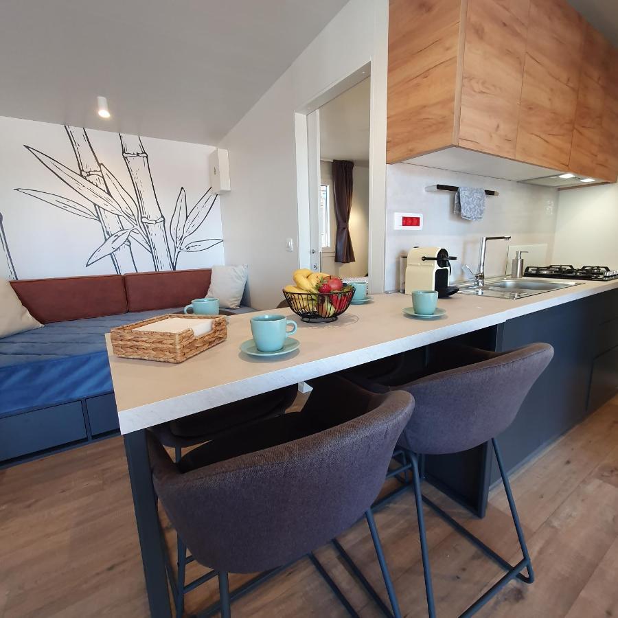 Biograd Mobile Home Oasis Биоград-на-Мору Экстерьер фото