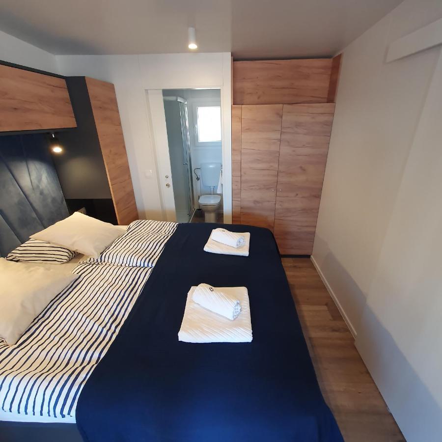 Biograd Mobile Home Oasis Биоград-на-Мору Экстерьер фото