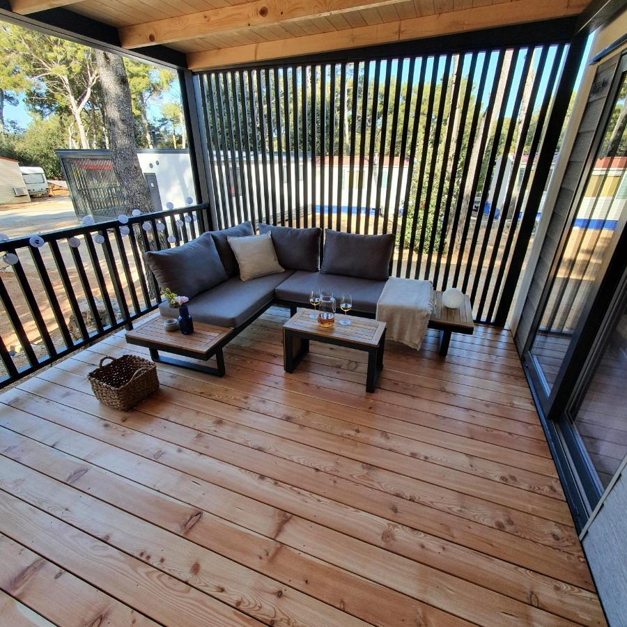 Biograd Mobile Home Oasis Биоград-на-Мору Экстерьер фото