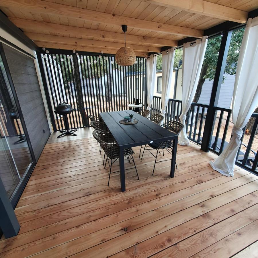 Biograd Mobile Home Oasis Биоград-на-Мору Экстерьер фото